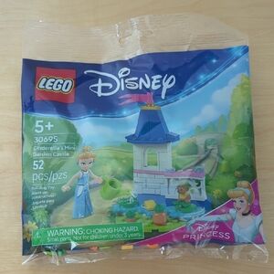 LEGO Disney Cinderella's Garden Castle polybag new 52 piece set